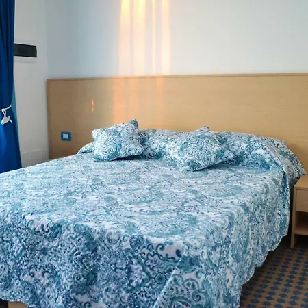 Tatanga Mani Bed & Breakfast *